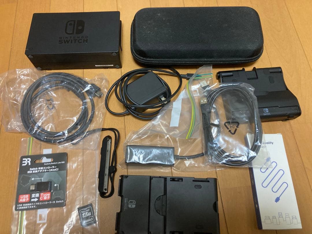 Nintendo Switch 本体 青・赤 Joy-Con 付属品付き